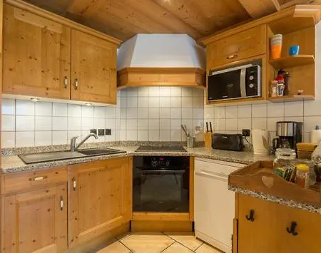 Les Chosalets Sleeps 8 Chamonix