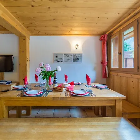 Les Chosalets Sleeps 8 Apartament *